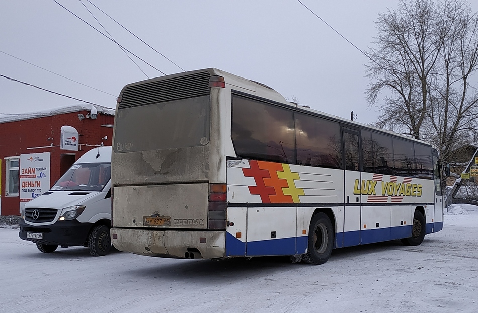 Свердловская область, Neoplan N316K Transliner № АР 827 66