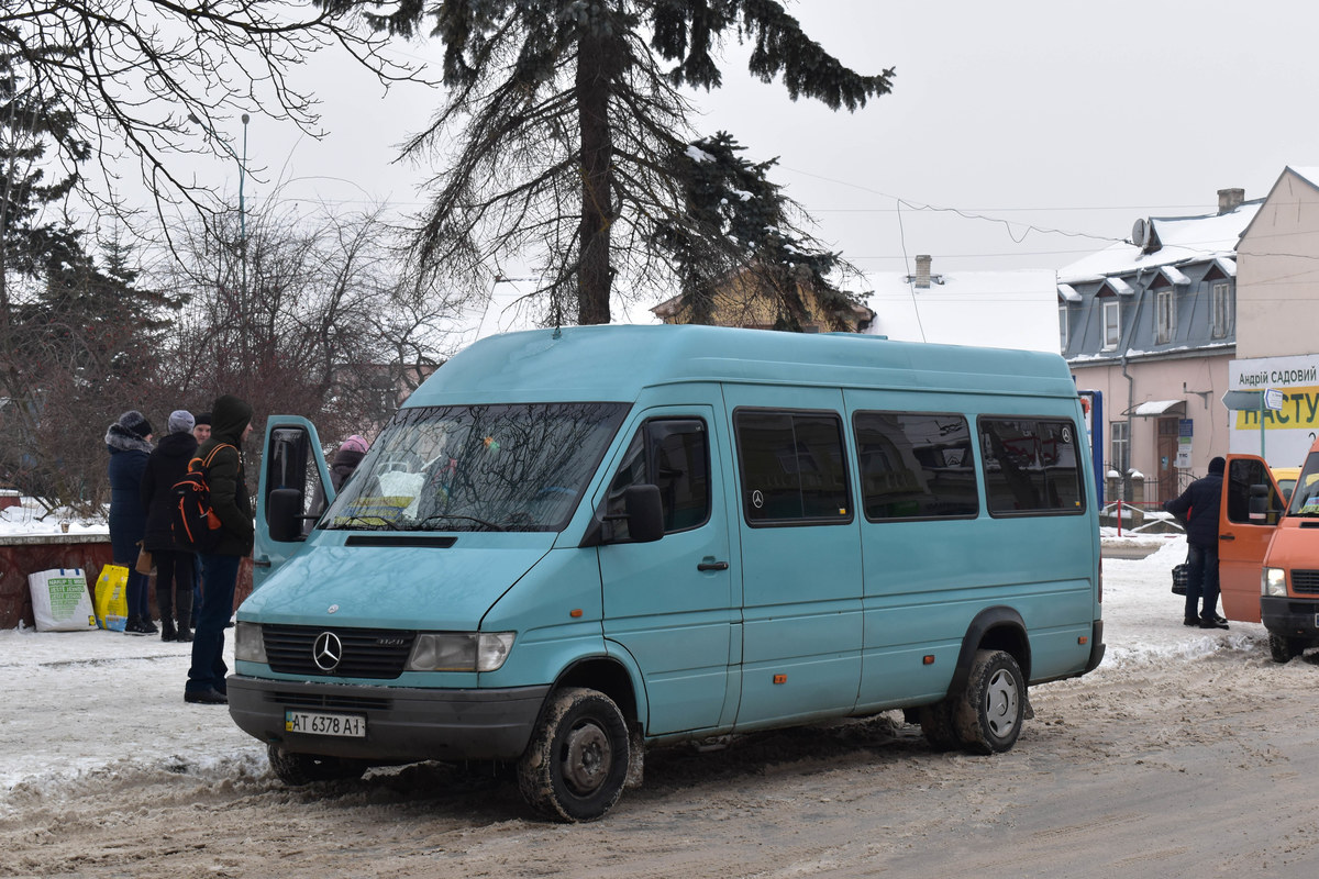 Ивано-Франковская область, Mercedes-Benz Sprinter W904 412D № AT 6378 AI