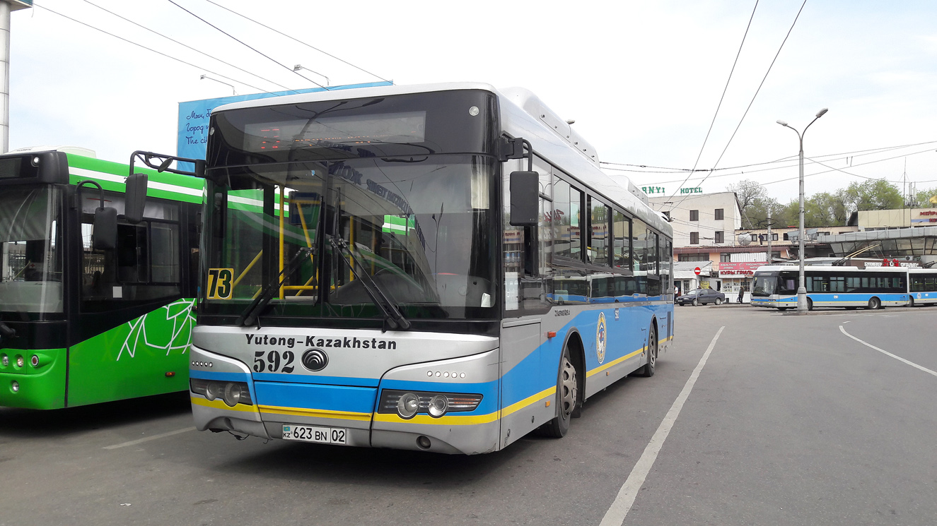 Алматы, Yutong ZK6118HGA № 592