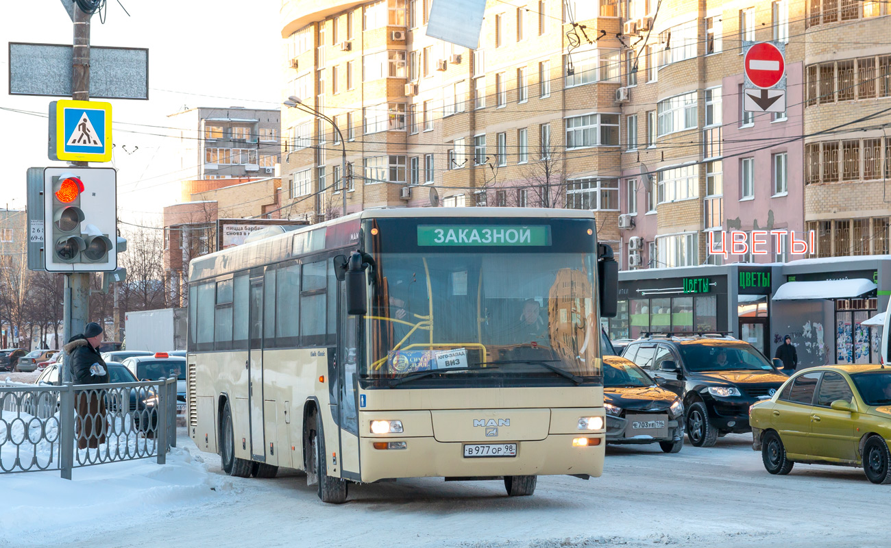 Свердловская область, MAN A72 Lion's Classic SÜ313 № В 977 ОР 98