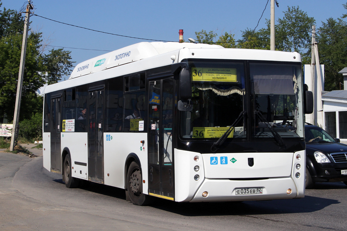 Kraj Permski, NefAZ-5299-30-51 Nr Е 035 ЕВ 82