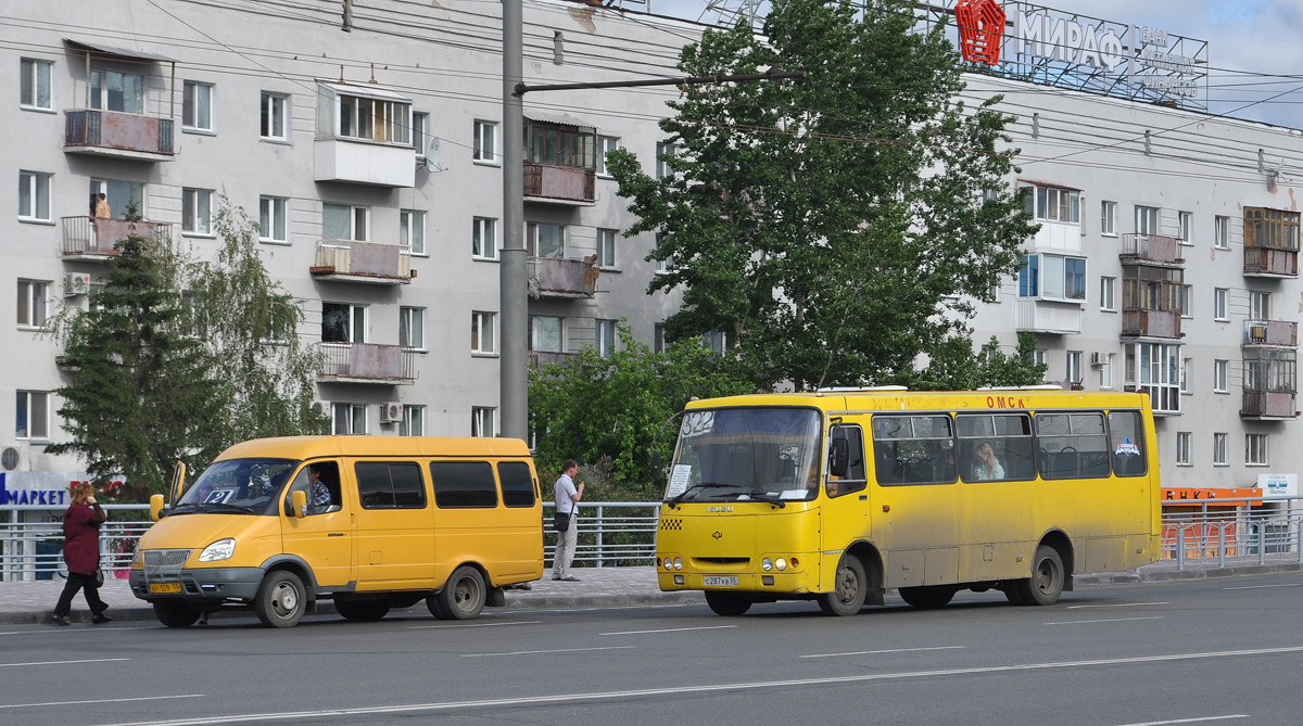 Omszki terület, GAZ-322132 (XTH, X96) sz.: АУ 109 55; Omszki terület, Bogdan A09202 sz.: С 287 КВ 55
