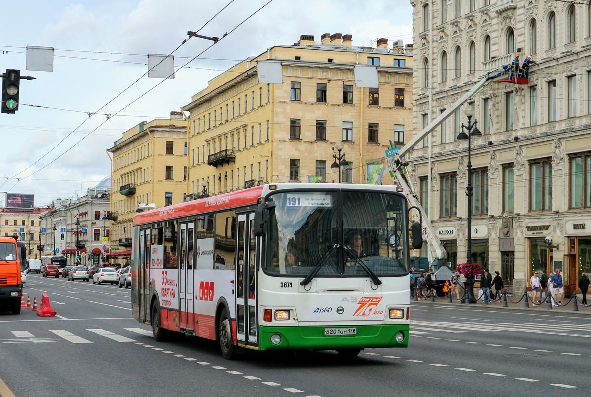 Sankt Petersburg, LiAZ-5293.60 Nr. 3674