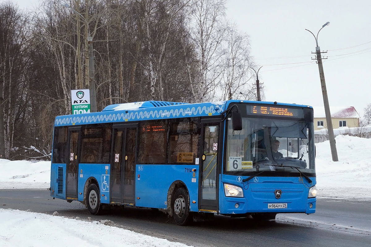 Архангельская область, ЛиАЗ-4292.60 (1-2-1) № 7114