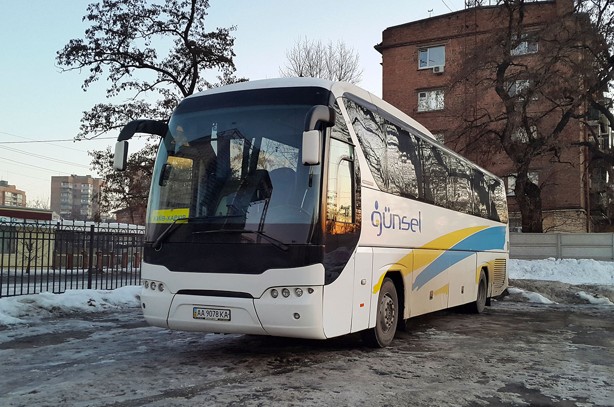 Киев, Neoplan P21 N2216SHD Tourliner SHD № AA 9078 KA