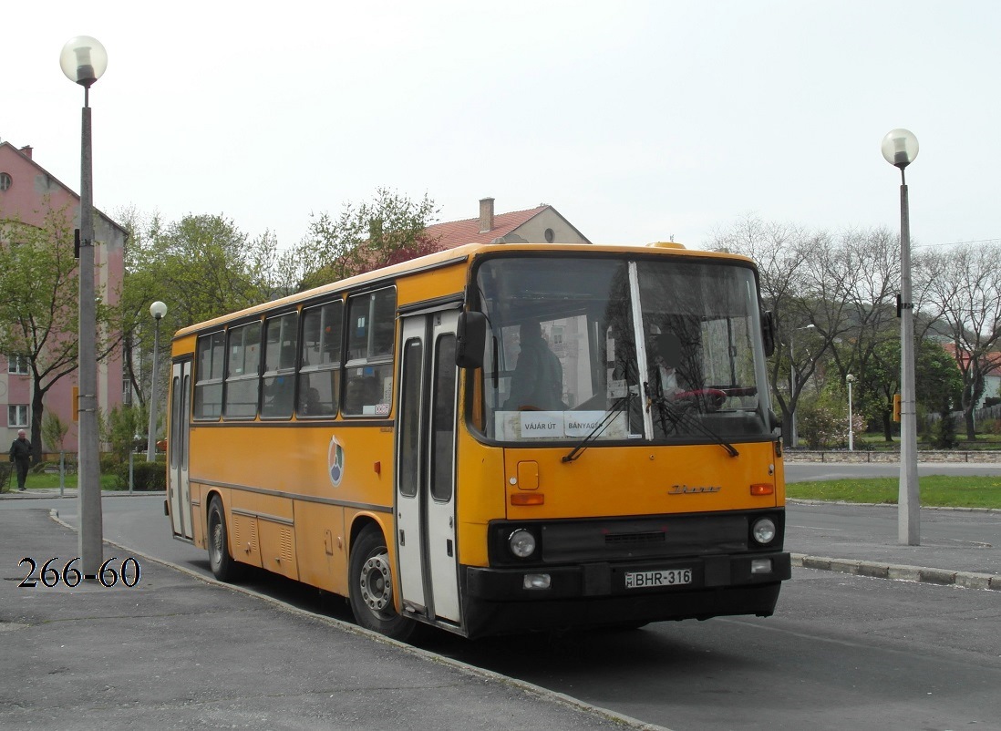 Hungary, Ikarus 260.32 # BHR-316