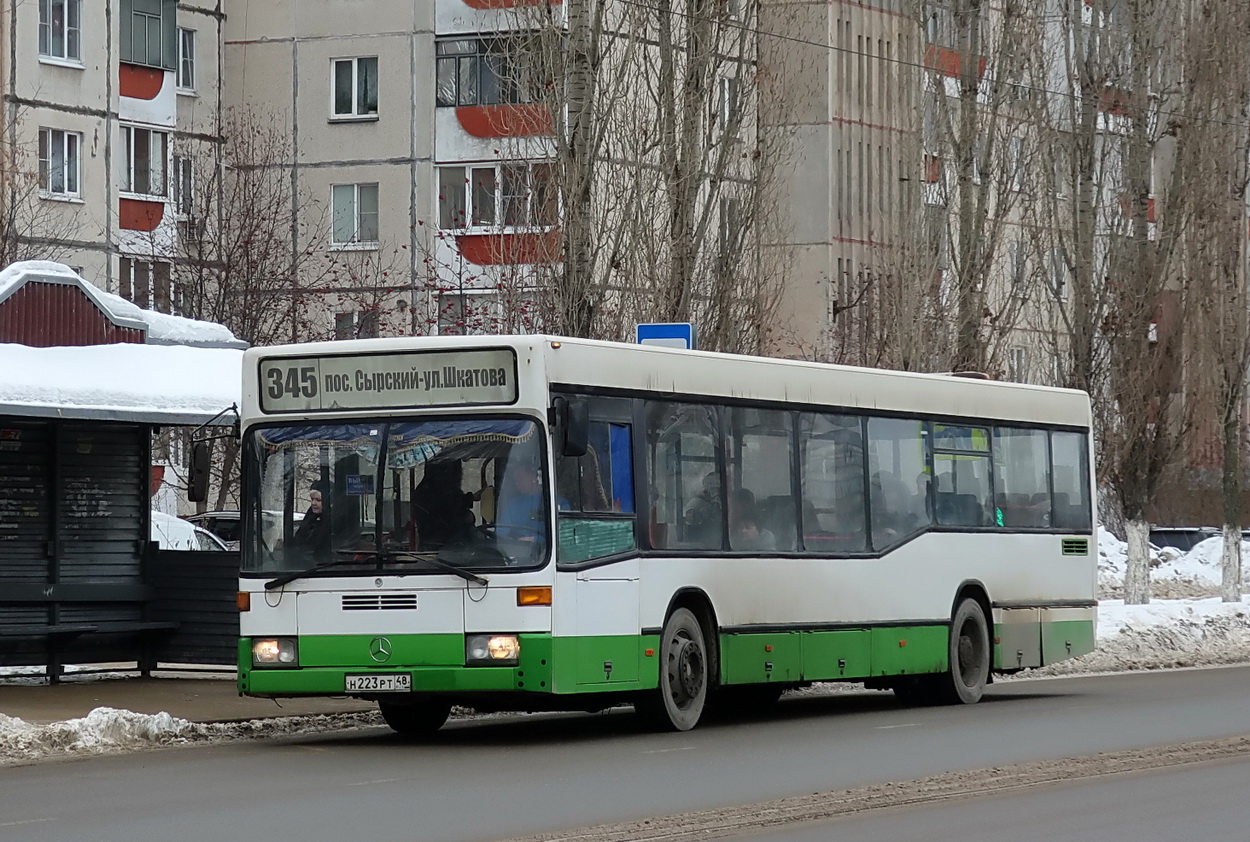 Липецкая область, Mercedes-Benz O405N2 № Н 223 РТ 48