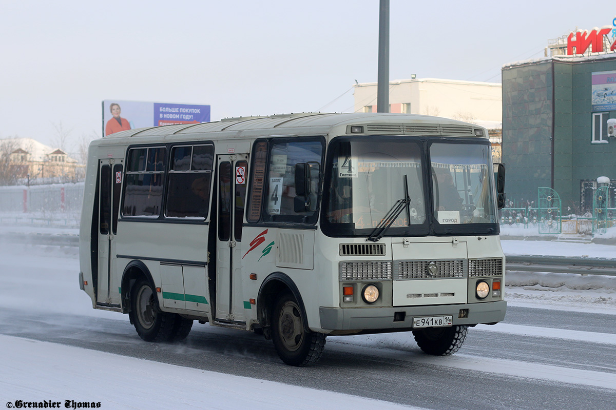 Sachos Respublika (Jakutija), PAZ-32054 Nr. Е 941 КВ 14