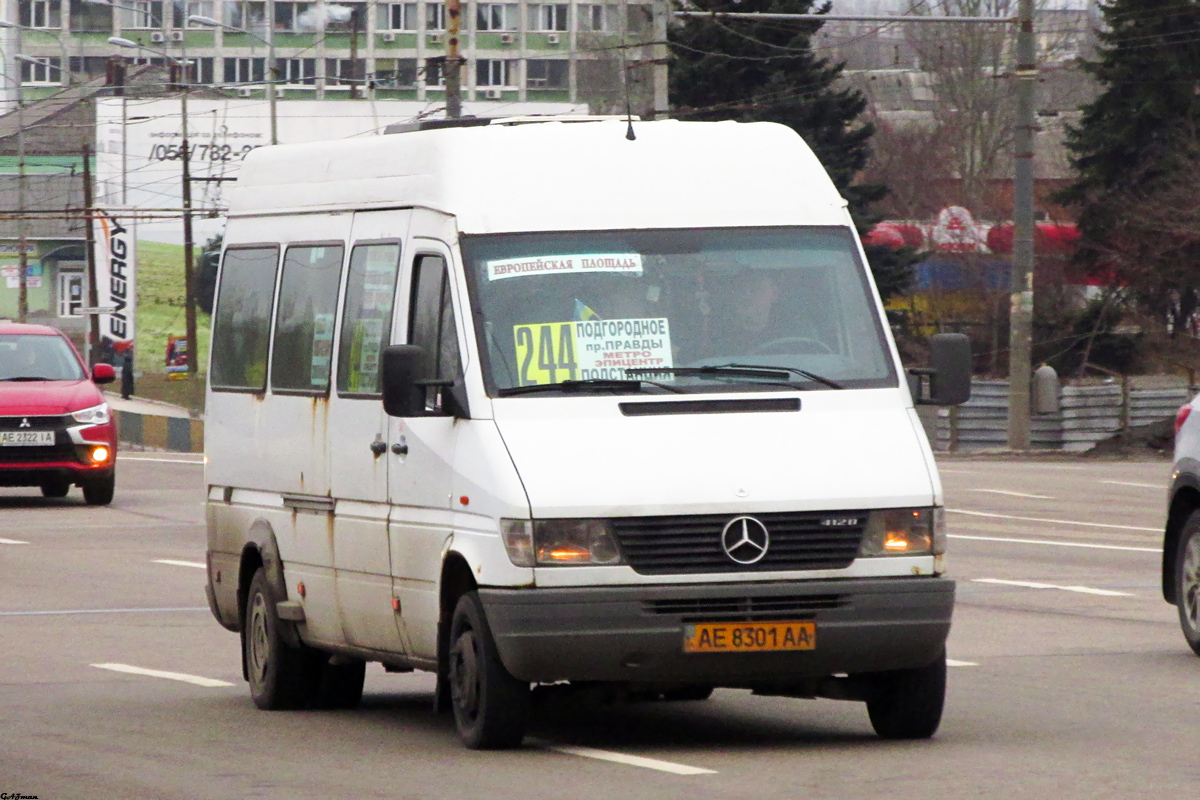 Днепропетровская область, Mercedes-Benz Sprinter W904 412D № AE 8301 AA