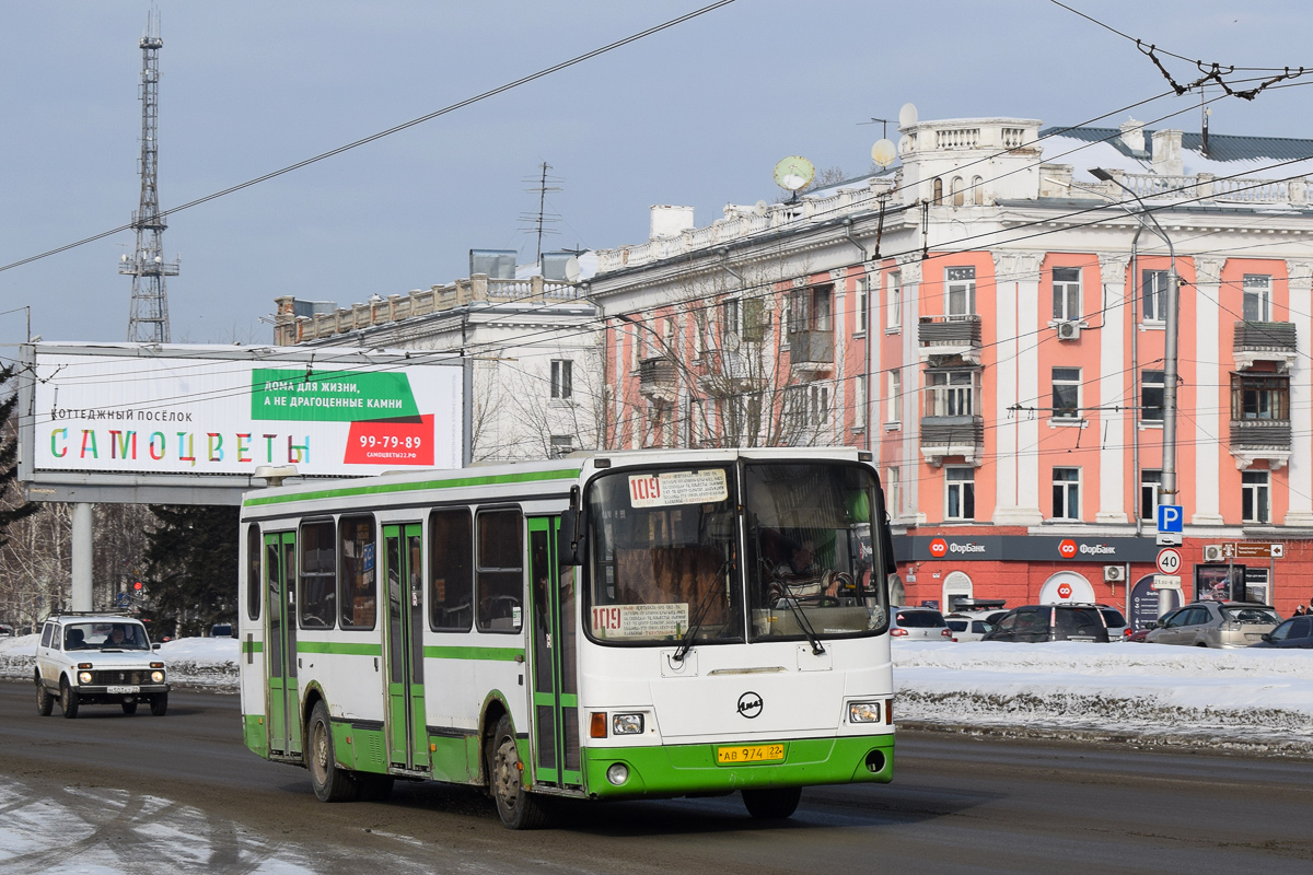 Алтайский край, ЛиАЗ-5256.45 № АВ 974 22