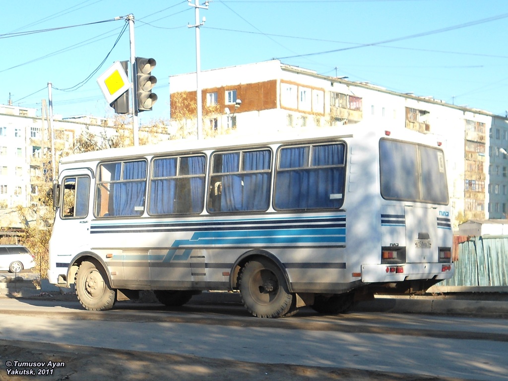 Саха (Якутия), ПАЗ-3205 (00) № В 151 КВ 14