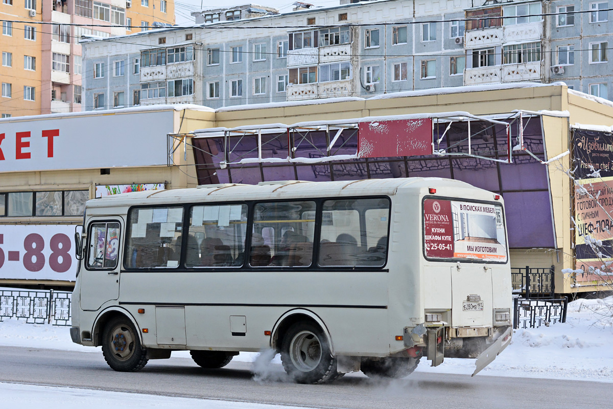 Саха (Якутия), ПАЗ-32053 № Е 280 МВ 197