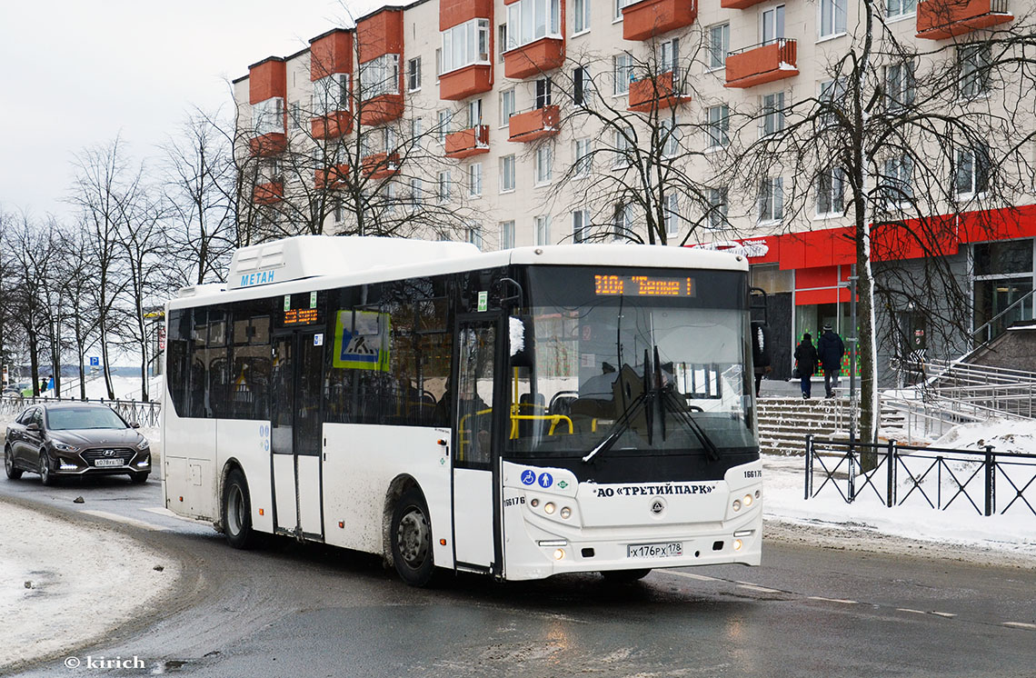 Санкт-Петербург, КАвЗ-4270-70 № Х 176 РХ 178