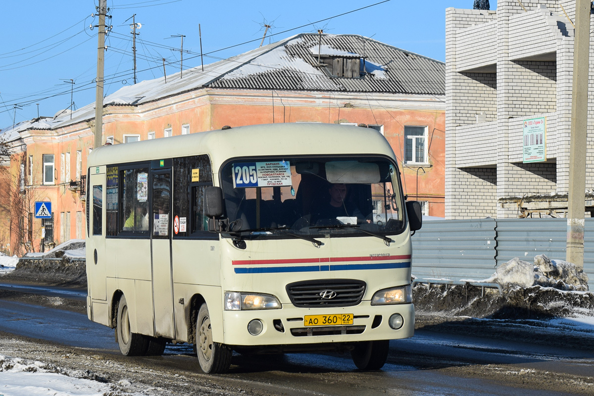 Алтайский край, Hyundai County SWB C08 (РЗГА) № АО 360 22