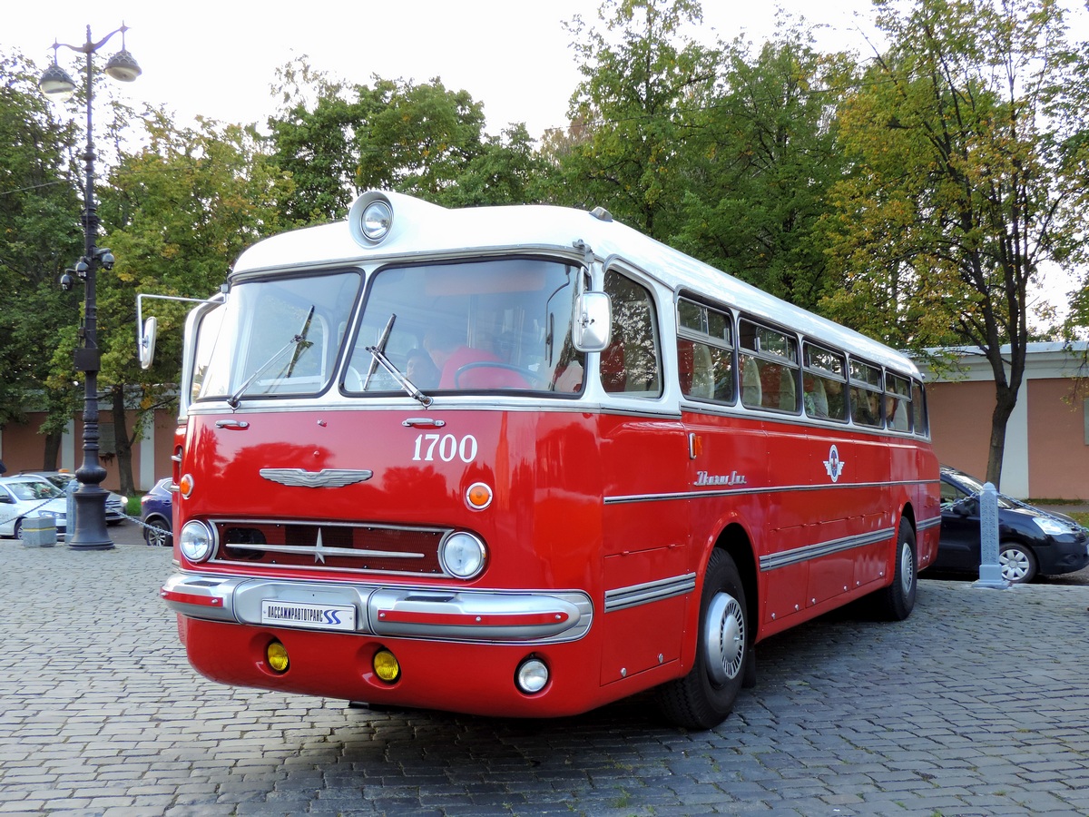 Sanktpēterburga, Ikarus  55.14 Lux № 1700