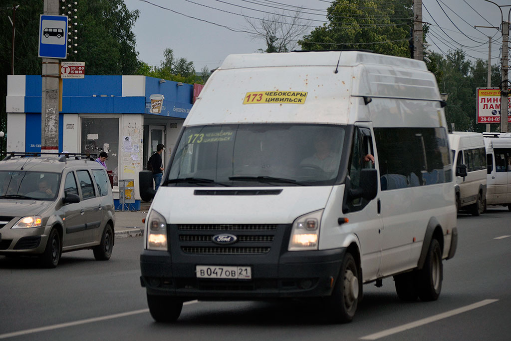 Чувашия, Нижегородец-222708  (Ford Transit) № В 047 ОВ 21