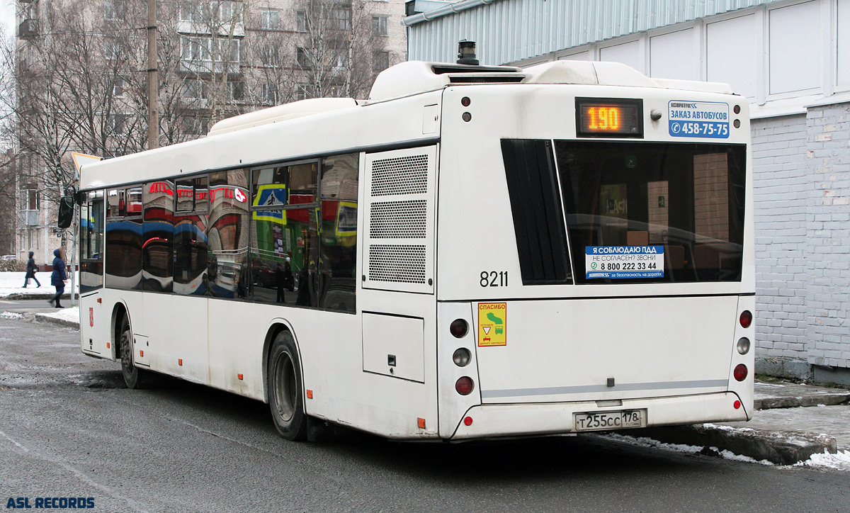 Санкт-Петербург, МАЗ-203.085 № 8211