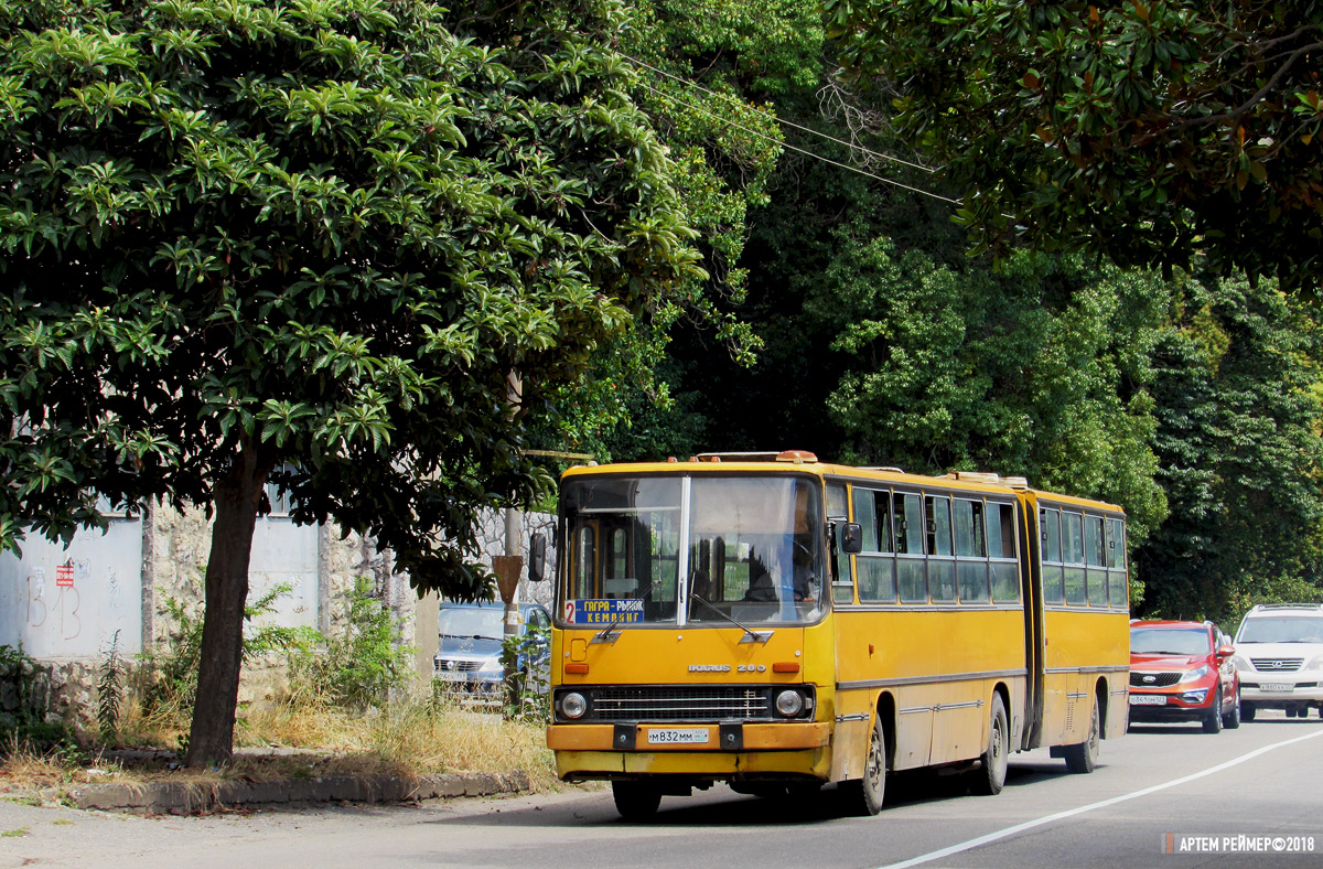 Абхазия, Ikarus 280.33 № М 832 ММ