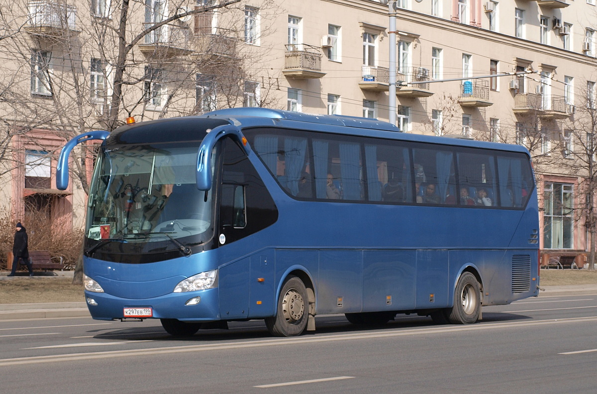 Москва, Yutong ZK6129H № К 297 ЕВ 199