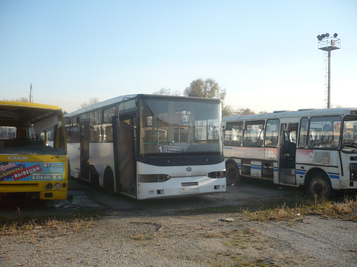 Кабардино-Балкария, Волжанин-5270-10-06 № АЕ 137 07