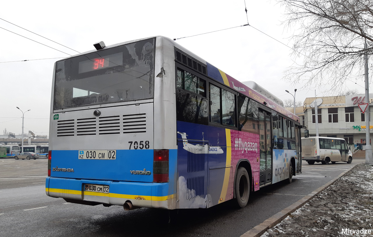 Алматы, Yutong ZK6118HGA № 7058