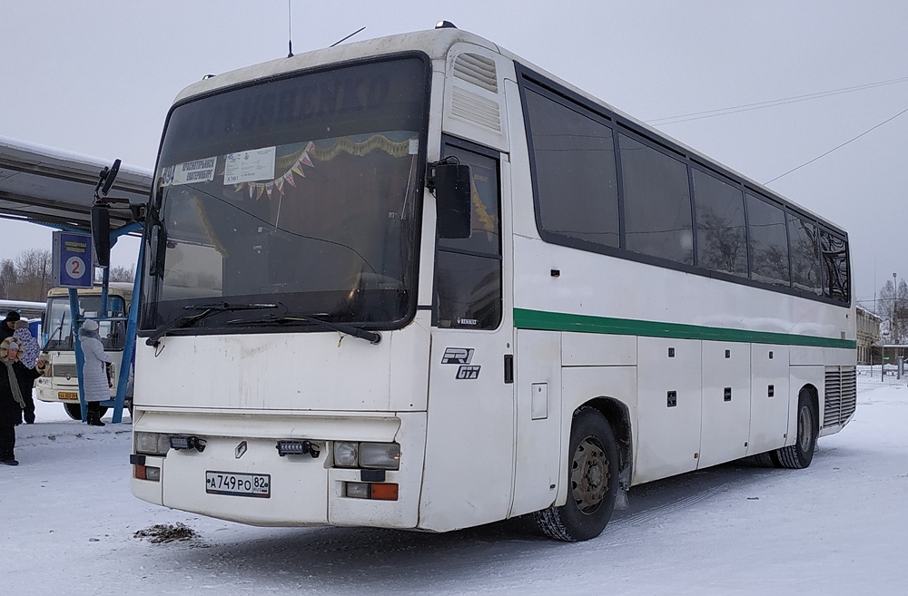 Свердловская область, Renault FR1 GTX № А 749 РО 82