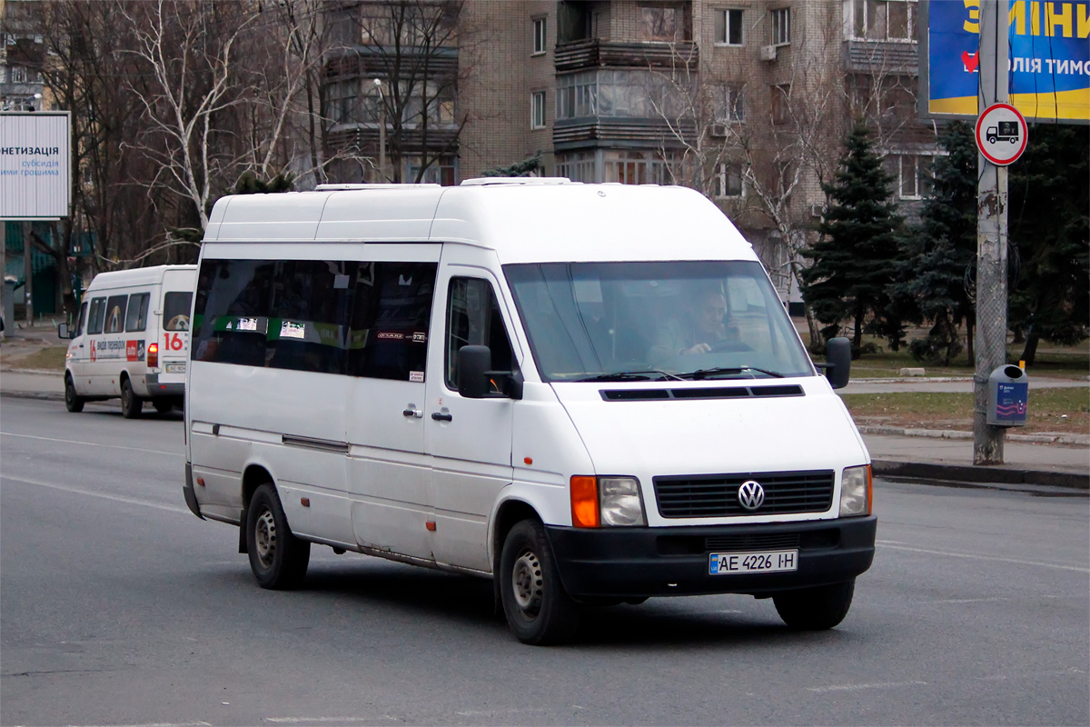 Днепропетровская область, Volkswagen LT35 № 4542