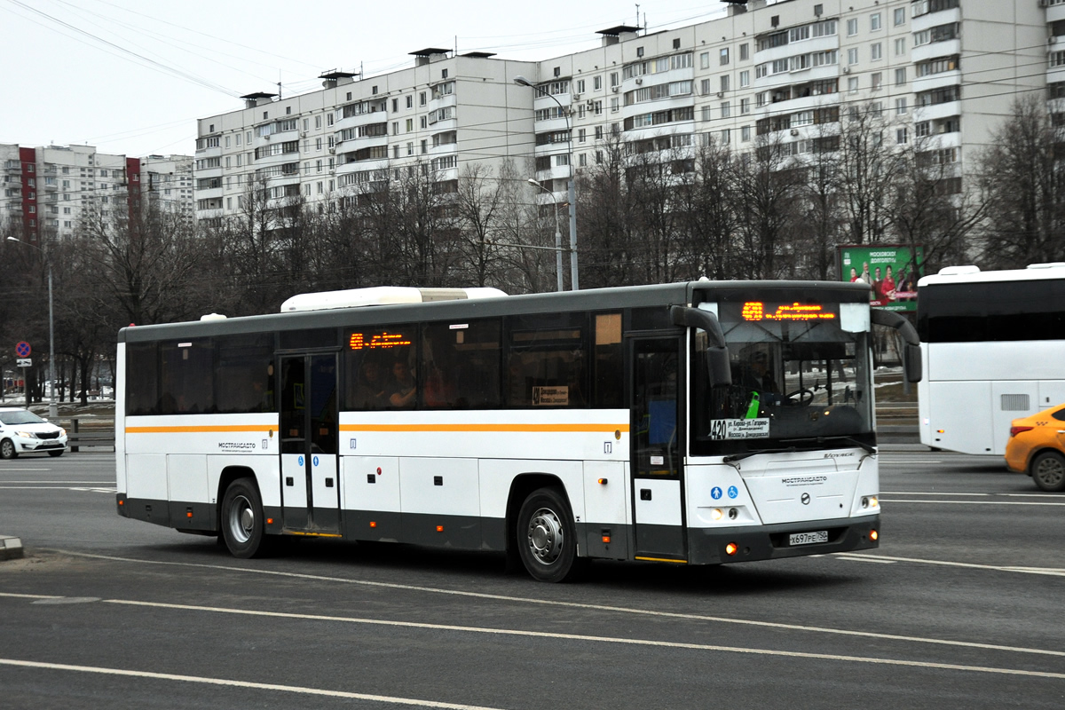 Домодедовская домодедово автобус 420 расписание. ЛИАЗ 5250. ЛИАЗ 5250 Вояж. Остекление ЛИАЗ 5250. Автобус 420 Марьино.