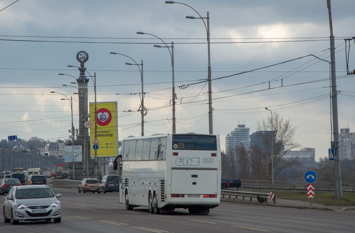 Kijev, EOS 233 sz.: AA 4888 ME