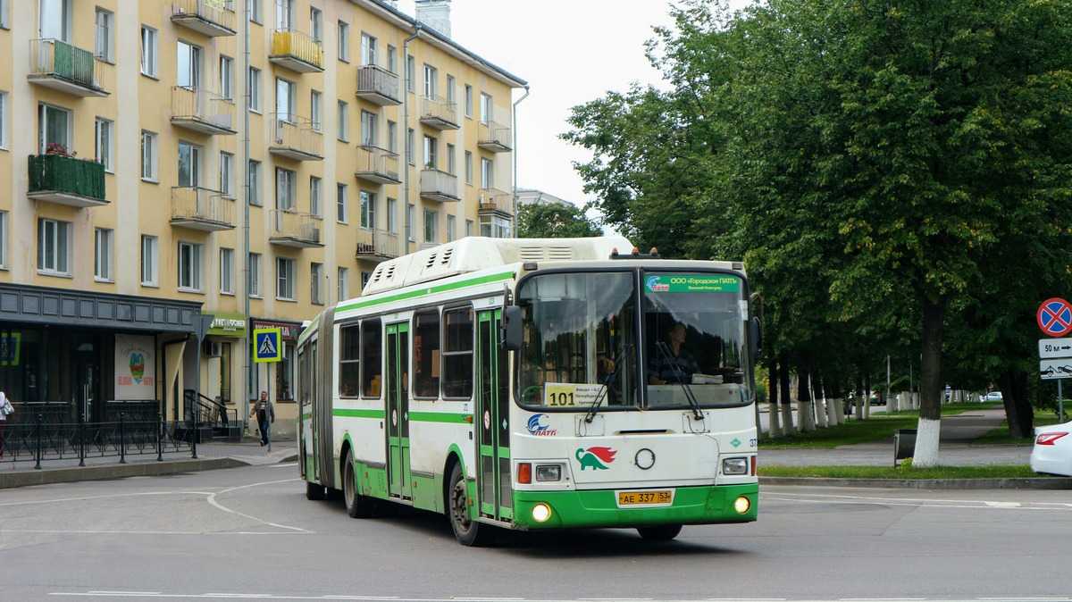 Новгородская область, ЛиАЗ-6212.70 № 372