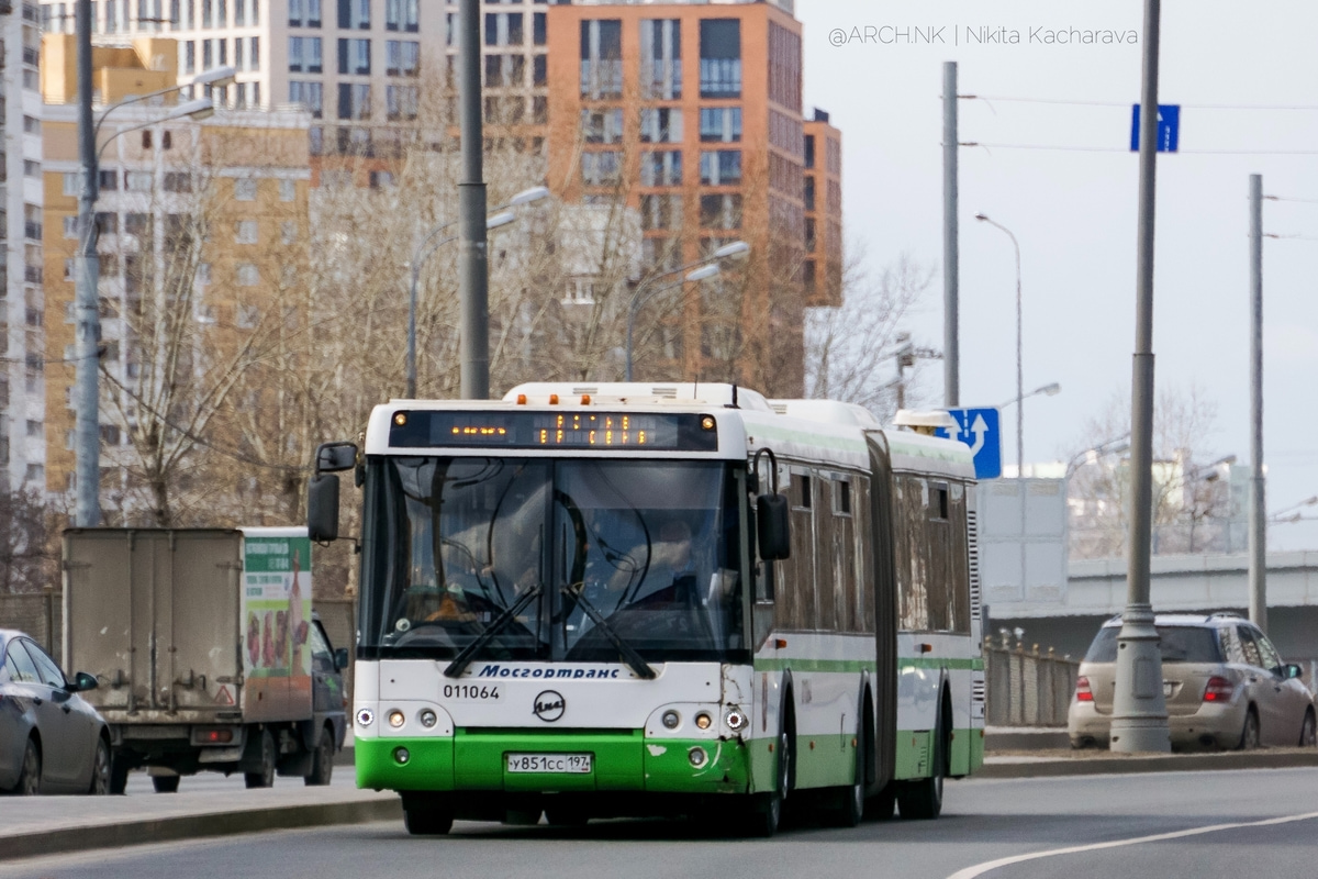 Москва, ЛиАЗ-6213.21 № 011064