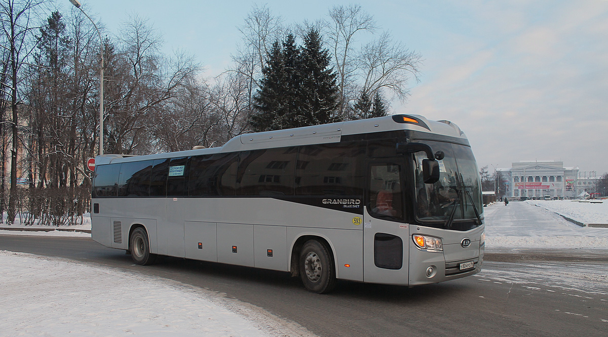 Свердловская область, Kia Granbird № У 804 РО 96