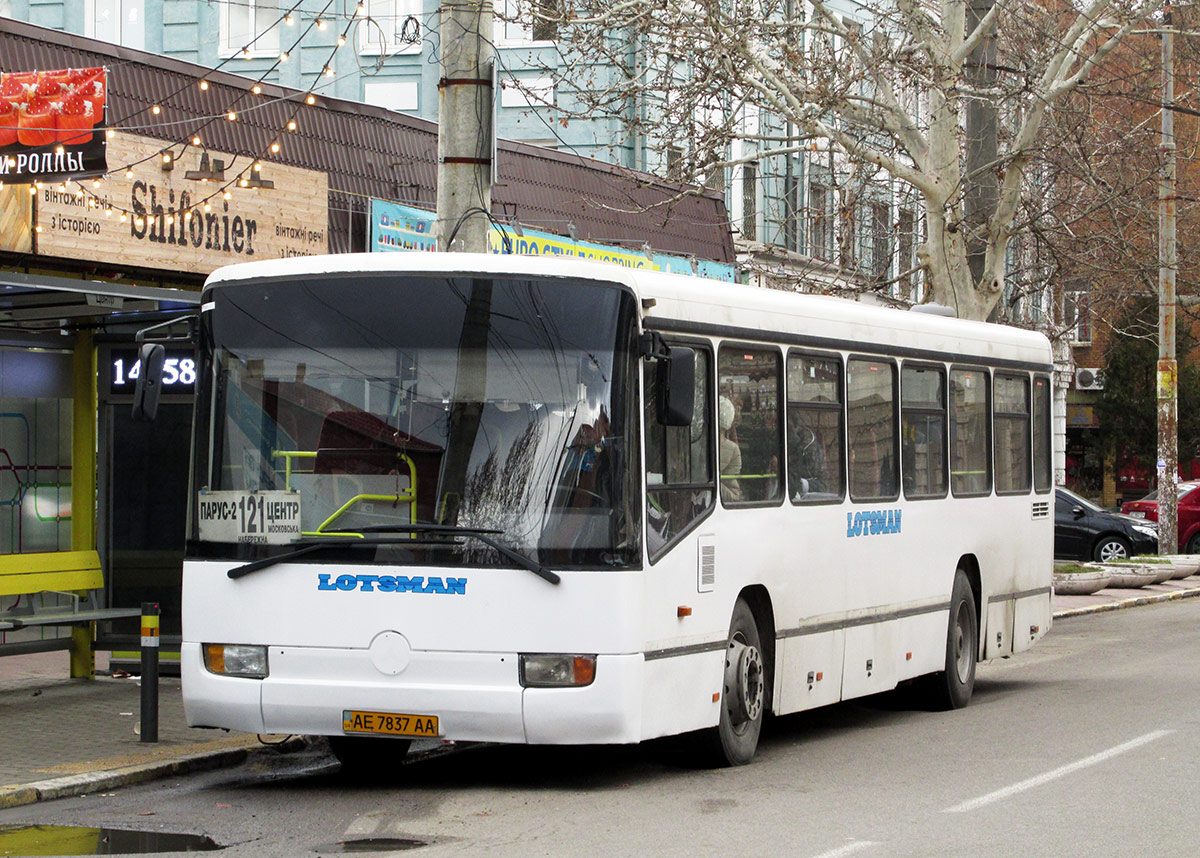 Obwód dniepropetrowski, Mercedes-Benz O345 Nr 122