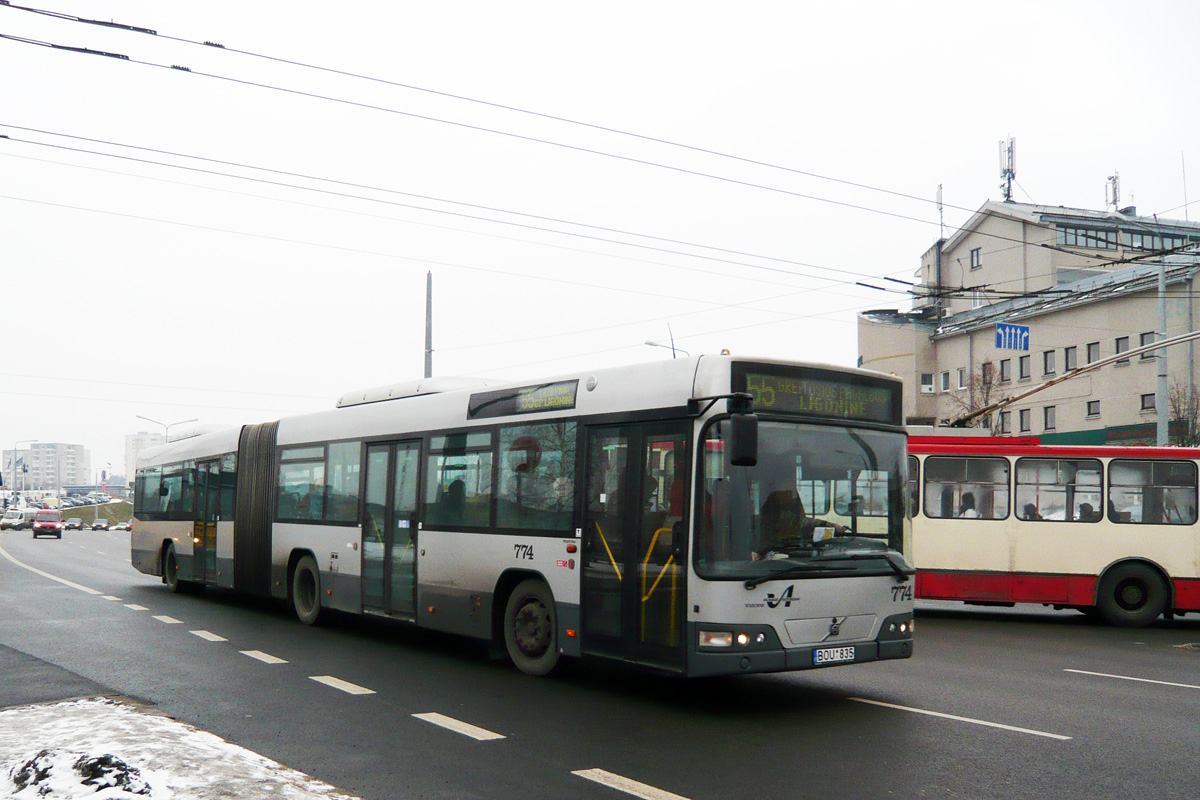 Lithuania, Volvo 7700A № 774