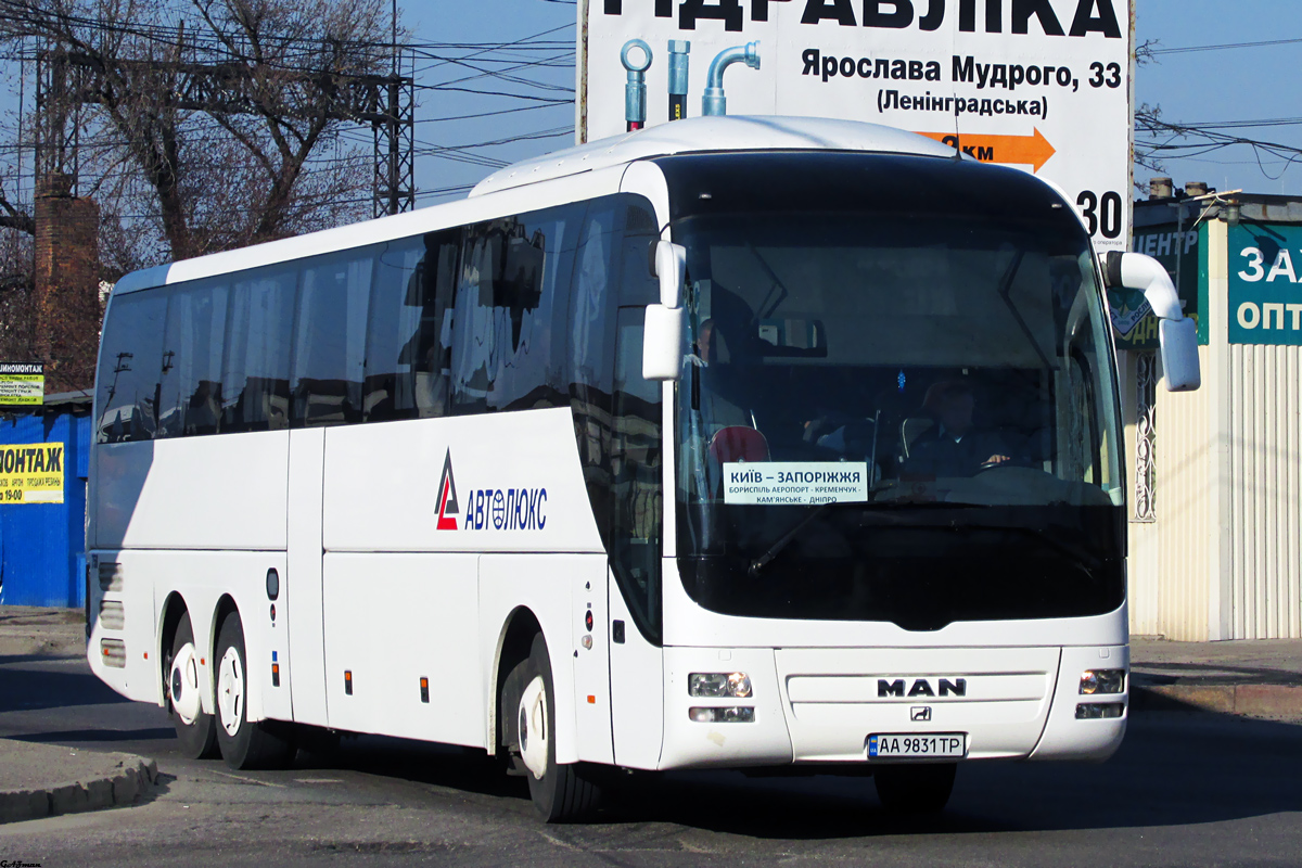 Киев, MAN R08 Lion's Coach L RHC444 L № 758