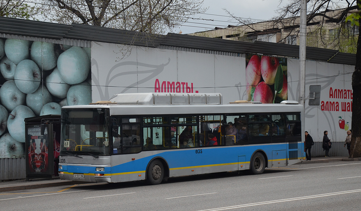 Алматы, Yutong ZK6120HGM № 035