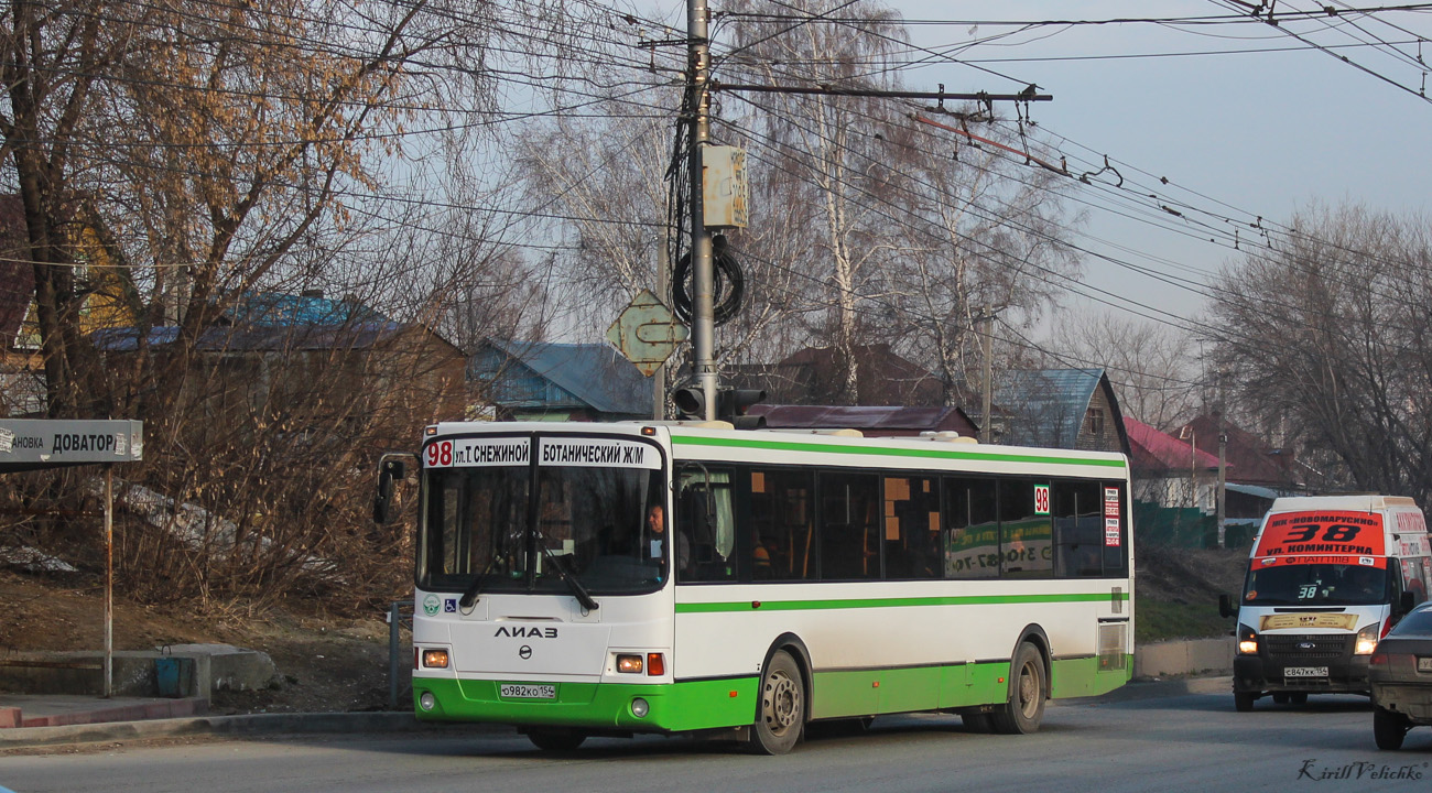 Novosibirsk region, LiAZ-5293.60 № О 982 КО 154