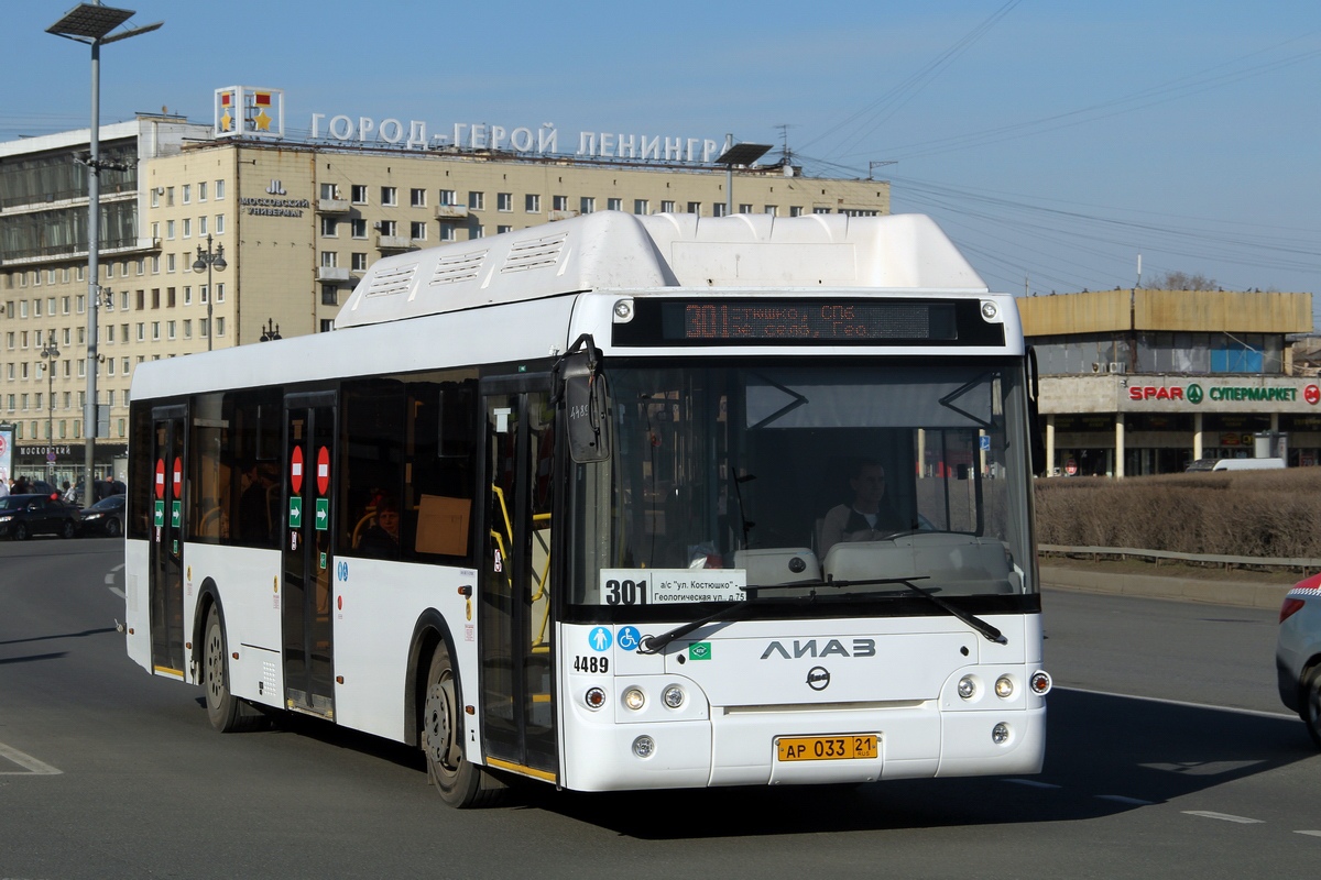 Sankt Petersburg, LiAZ-5292.67 (CNG) Nr. 4489