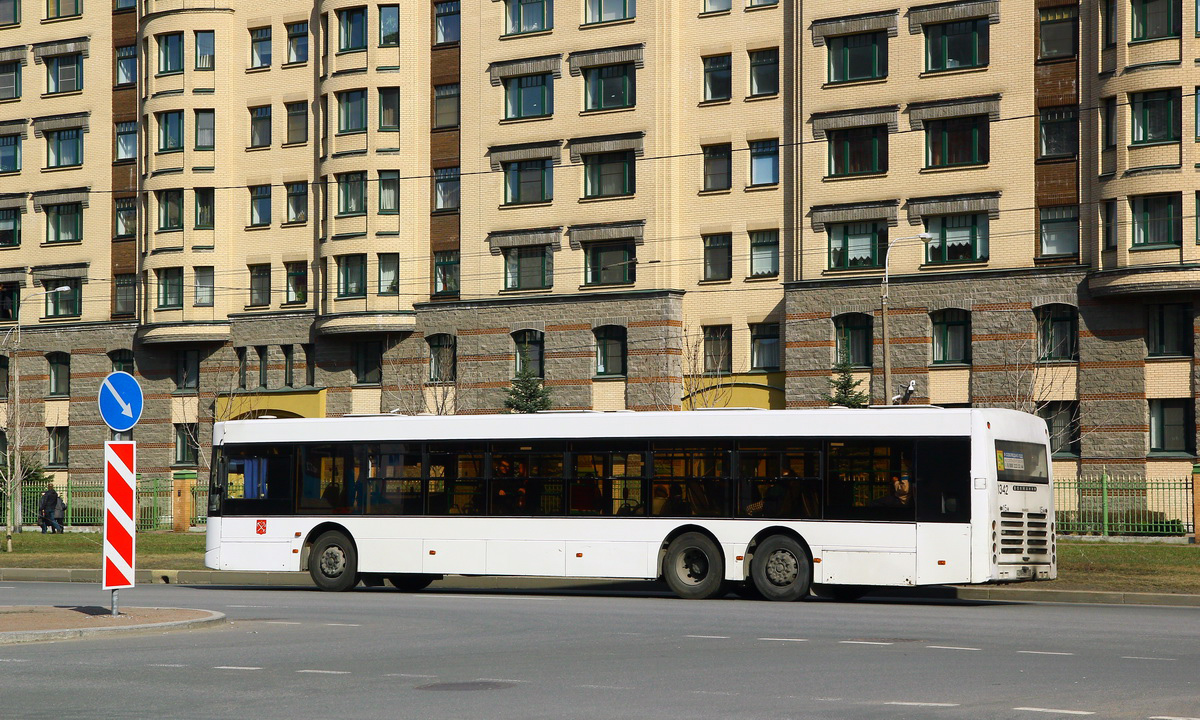 Санкт-Петербург, Волжанин-6270.06 