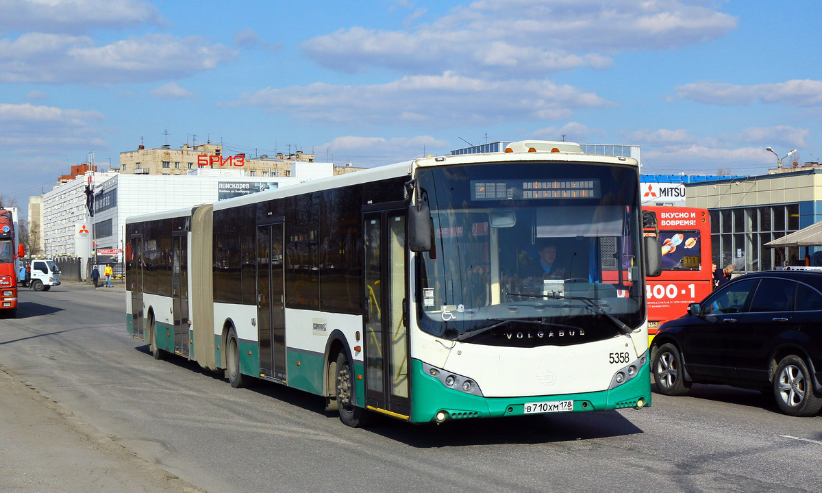 Szentpétervár, Volgabus-6271.00 sz.: 5358