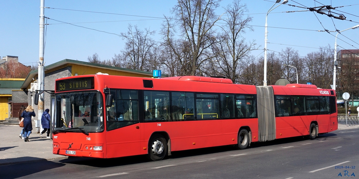 Литва, Volvo 7700A № 748