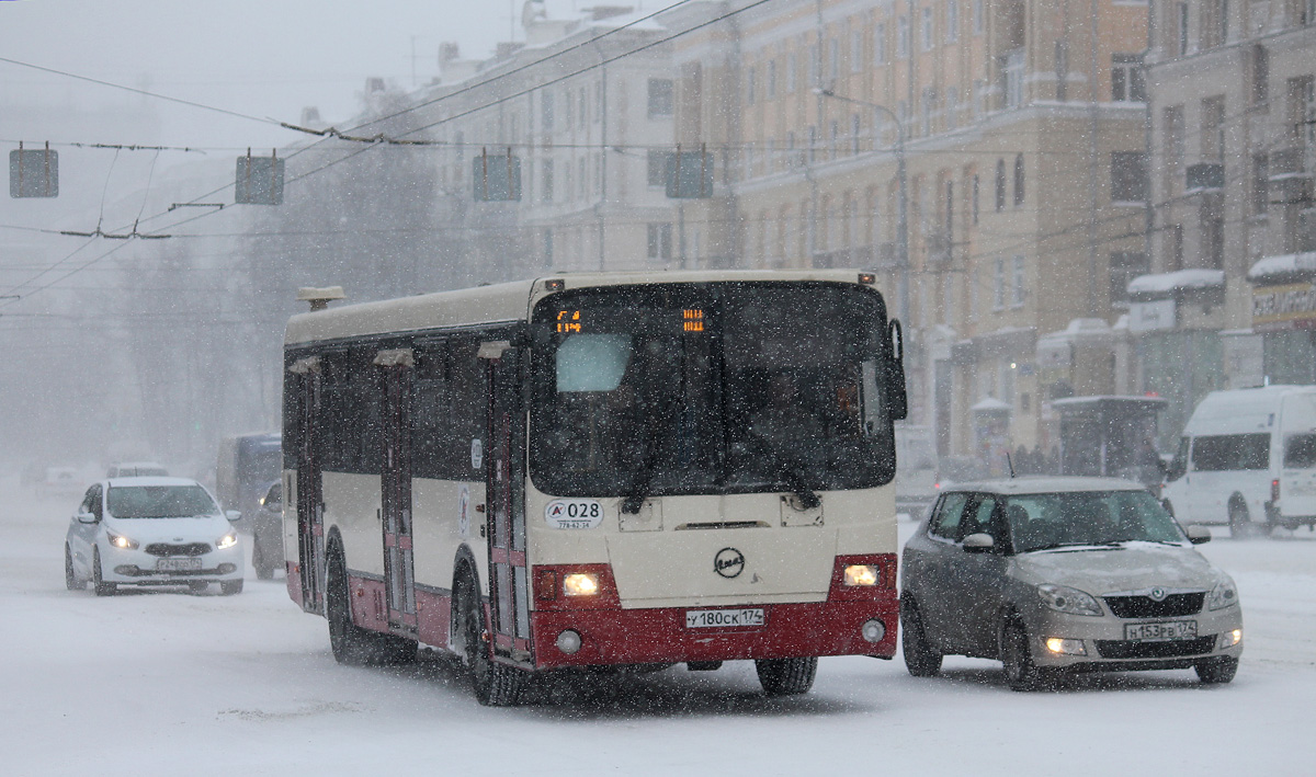 Челябинская область, ЛиАЗ-5256.53 № 028