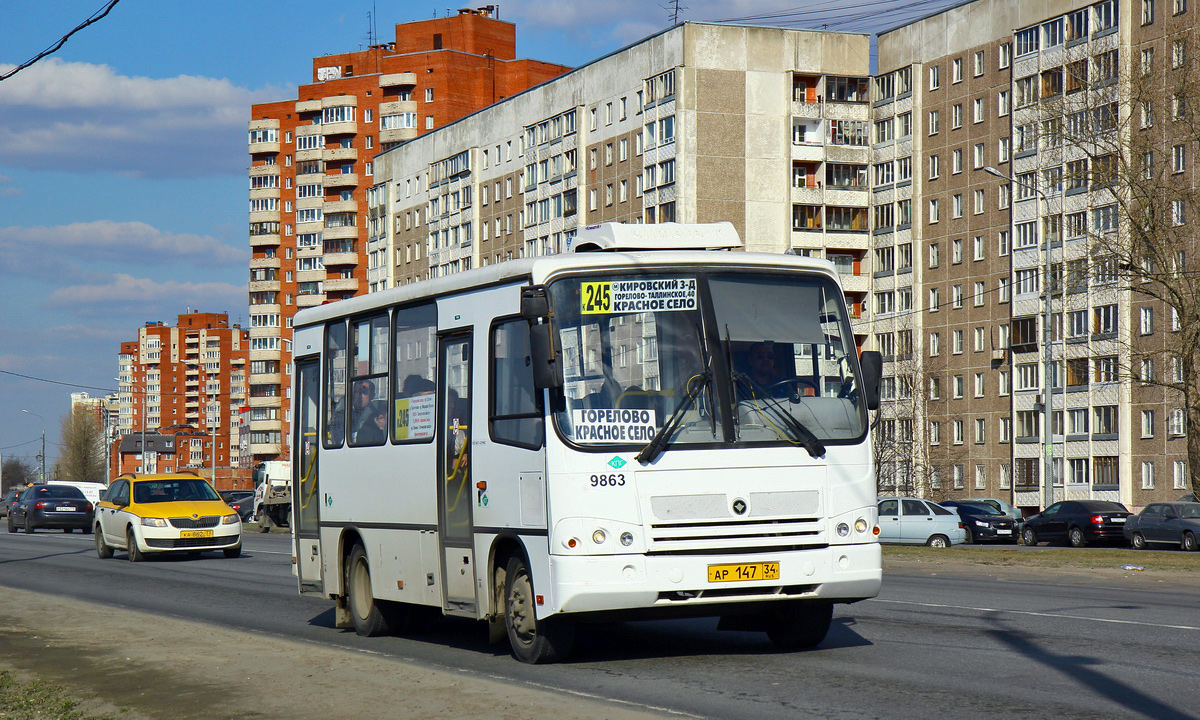 Szentpétervár, PAZ-320302-11 sz.: 9863
