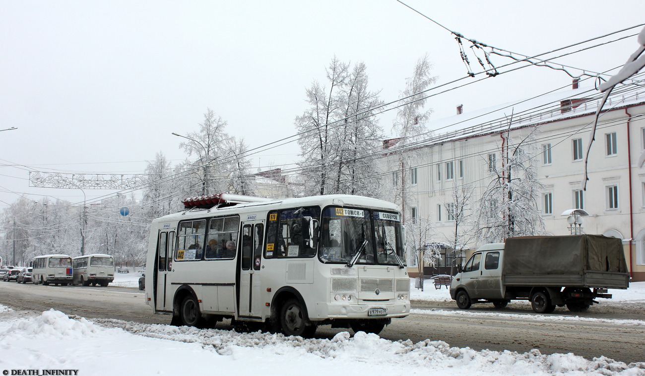 Томская область, ПАЗ-32054 № Е 979 УО 70