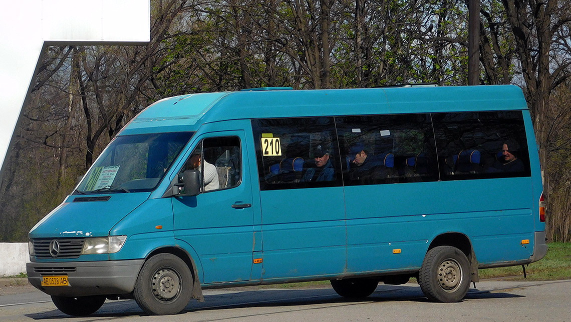 Днепропетровская область, Mercedes-Benz Sprinter W903 310D № 64408