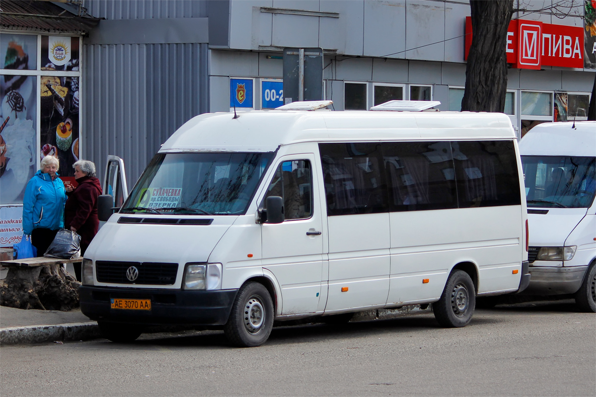 Днепропетровская область, Volkswagen LT35 № AE 3070 AA