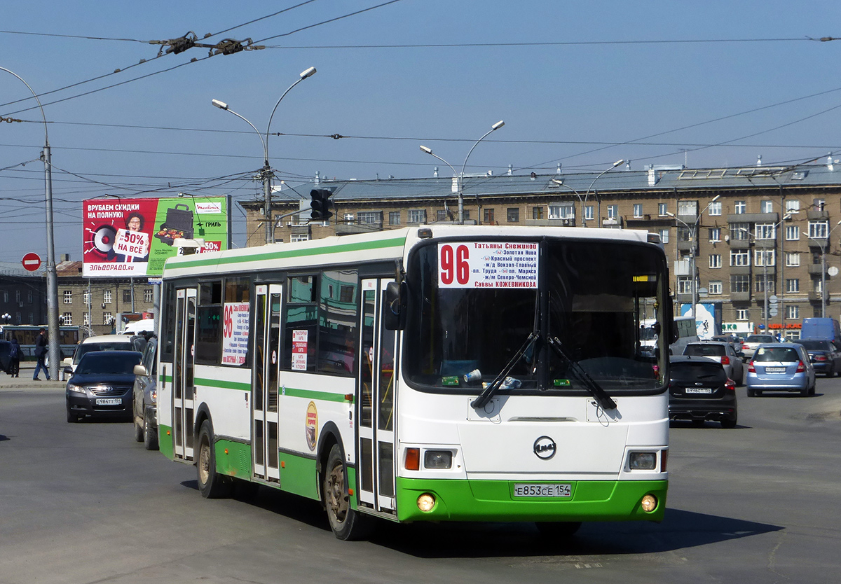 Новосибирская область, ЛиАЗ-5256.53 № Е 853 СЕ 154