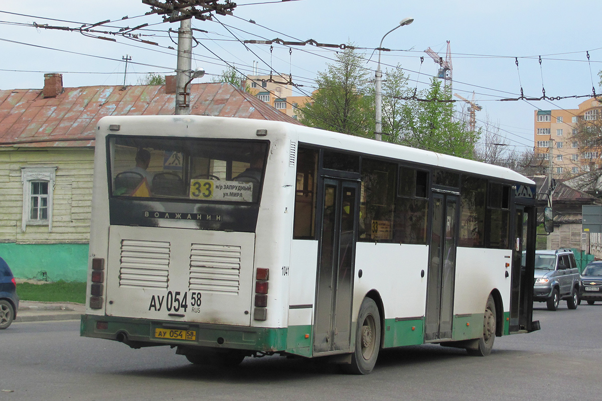 Пензенская область, Волжанин-5270-10-04 № 1041