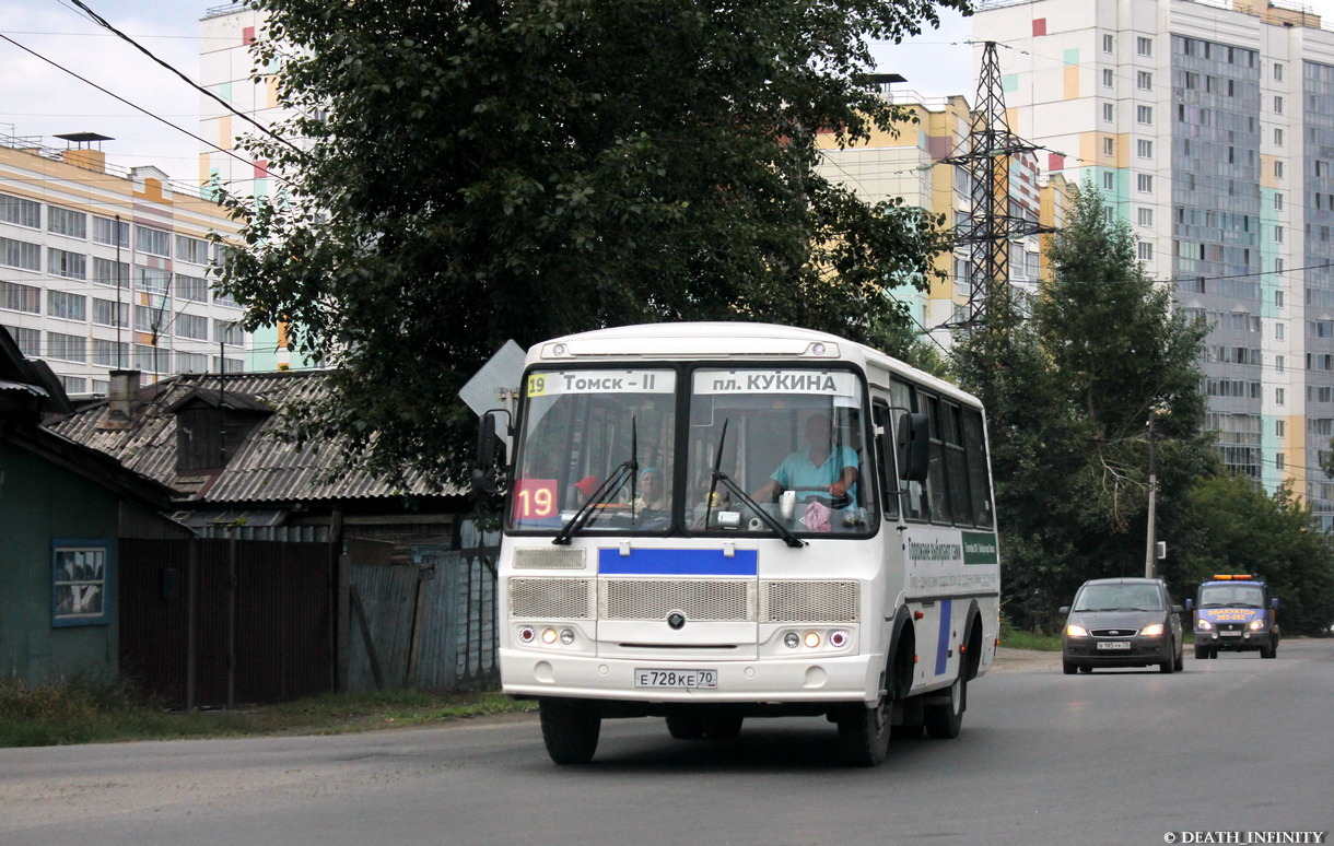 Томская область, ПАЗ-32054 № Е 728 КЕ 70