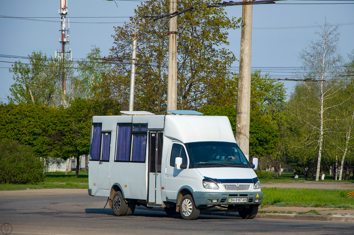 Кировоградская область, Рута 20 № BA 8187 AM